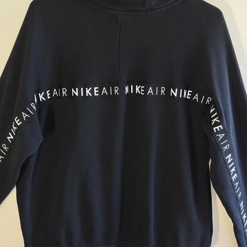Nike Air Women's Swoosh Call Out Hoodie Sweatshirt Performance Streetwear Large